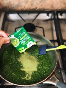 Green moringa powder in stew